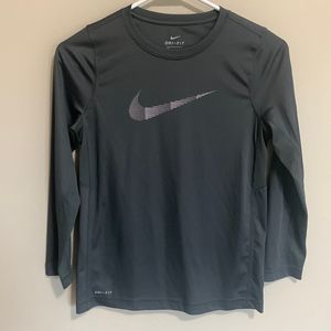 Nike Dri-Fit Shirt SZ Small